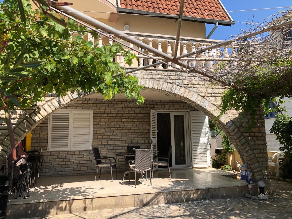 Villa Rada & Eugen Zaboric Exterior photo